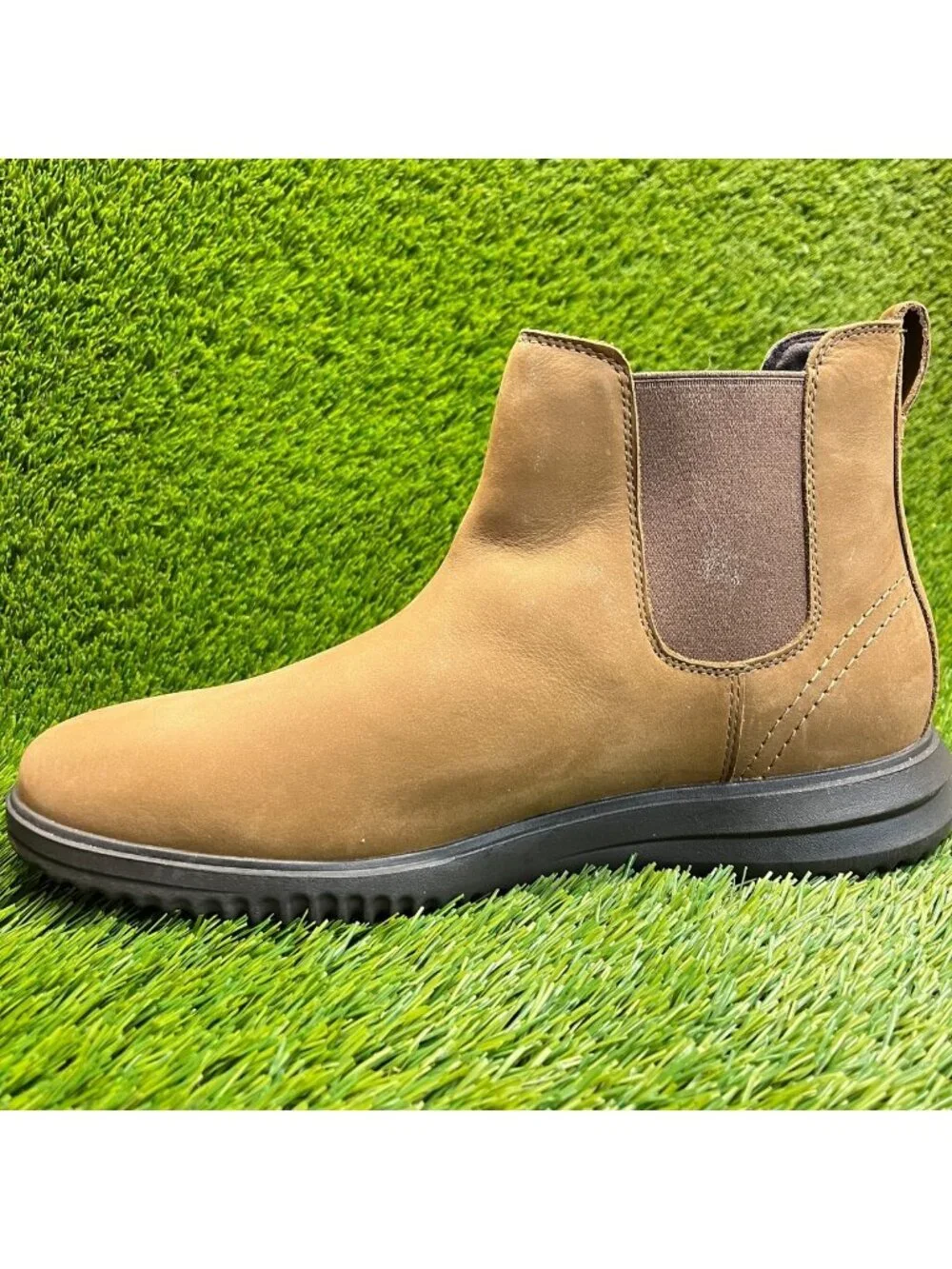 Cole Haan Grand Plus Mens Size 10.5 Brown Classic Outdoor Pull On Chelsea Boots